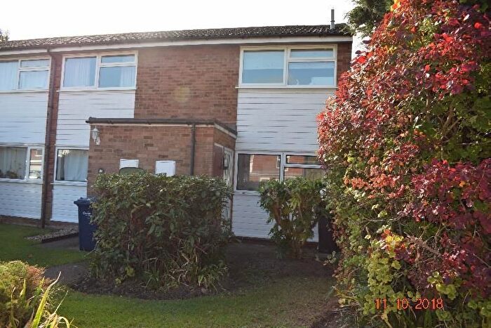 2 Bedroom Flat To Rent In Rothleigh Road, Cambridge, CB1