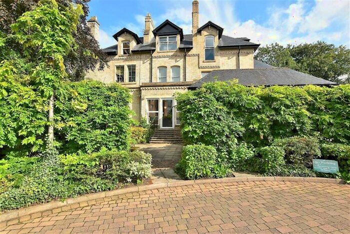 1 Bedroom Apartment To Rent In Larke Rise, Manchester, M20