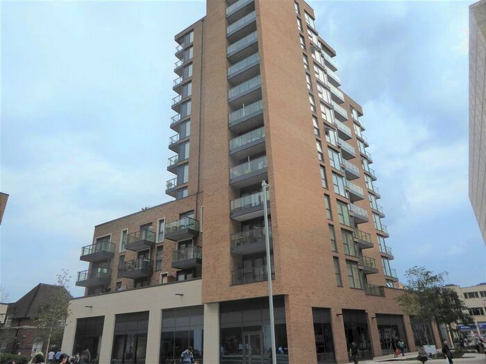 2 Bedroom Flat To Rent In Hooper House, A Smithy Lane, Hounslow, TW3