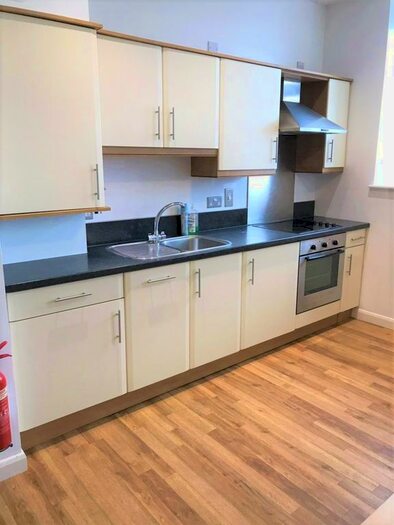 Studio To Rent In The Kingsway, Portland House, City Centre, Swansea, SA1