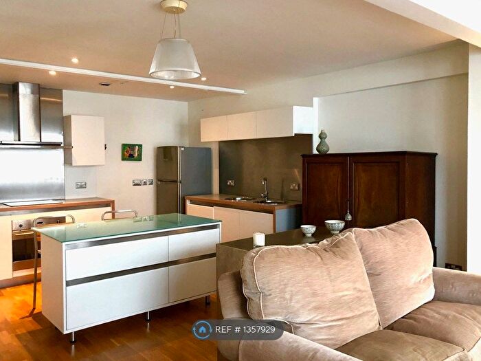 1 Bedroom Flat To Rent In Robert Street, Brighton, BN1