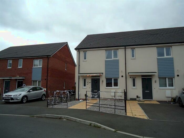 3 Bedroom Terraced House To Rent In Peru Close, Newport, NP19