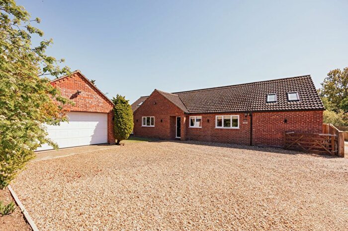 5 Bedroom Detached Bungalow For Sale In Commonside, West Winch, King's Lynn, PE33