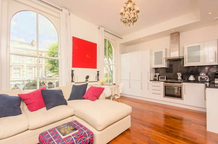 1 Bedroom Flat To Rent In Leamington Road Villas, Notting Hill, London, W11