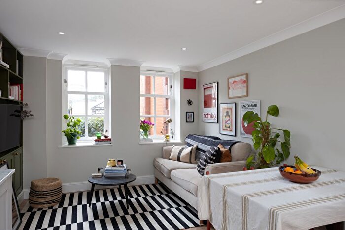 1 Bedroom Flat To Rent In West Hill, West Hill, SW15