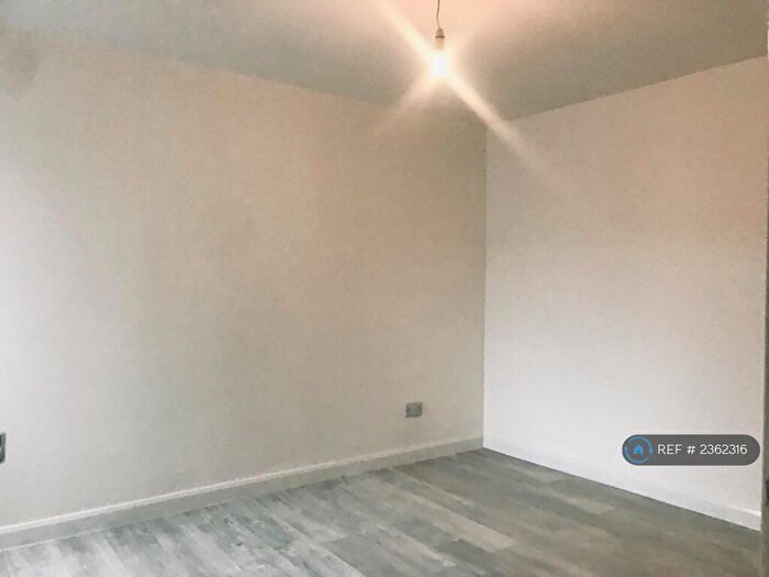1 Bedroom Maisonette To Rent In Wych Lane, Gosport, PO13