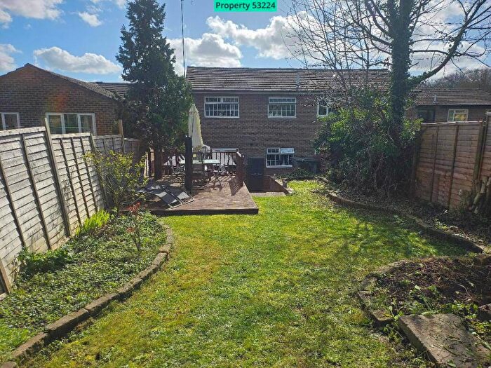 4 Bedroom Semi Detached House For Sale In Overlanders End, Tilehurst, Reading, RG31