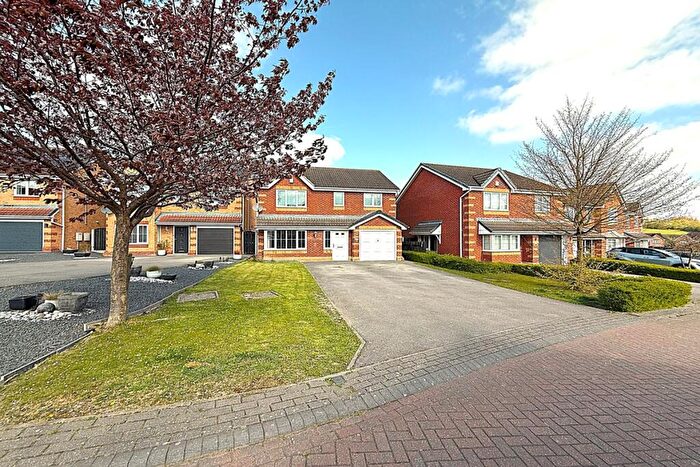 4 Bedroom Detached House To Rent In Pigeon Bridge Way, Aston, Sheffield, S26