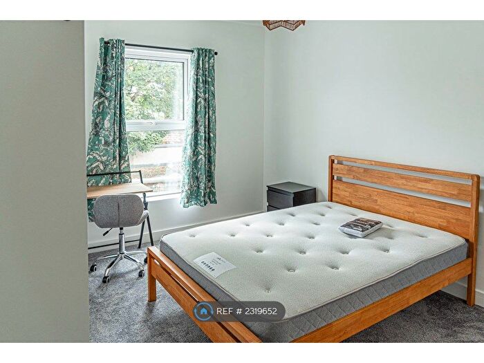 4 Bedroom Flat To Rent In Stafford Road, Bristol, BS2