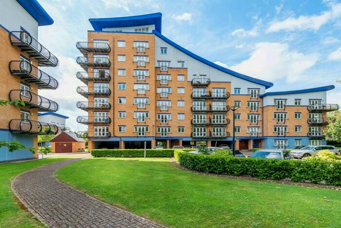 2 Bedroom Apartment To Rent In Luscinia View, Napier Road, Reading, RG1