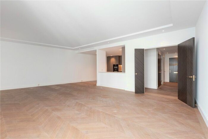 2 Bedroom Flat To Rent In Millbank, Westminster, London, SW1P