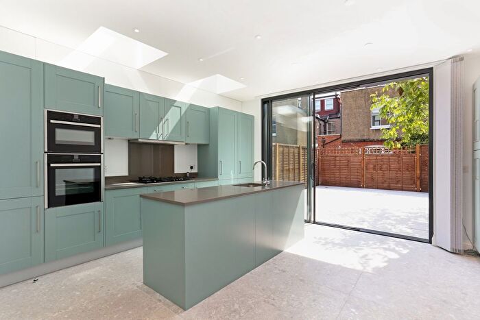 4 Bedroom Terraced House To Rent In St. Albans Avenue, London, W4