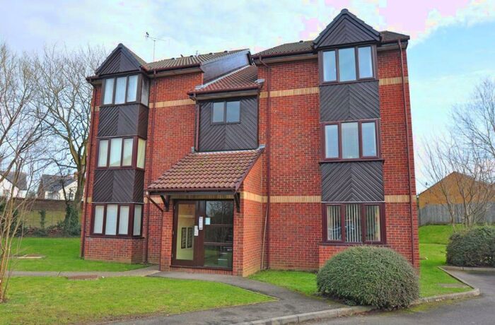 Studio To Rent In Maypole Road, Taplow, Berkshire, SL6