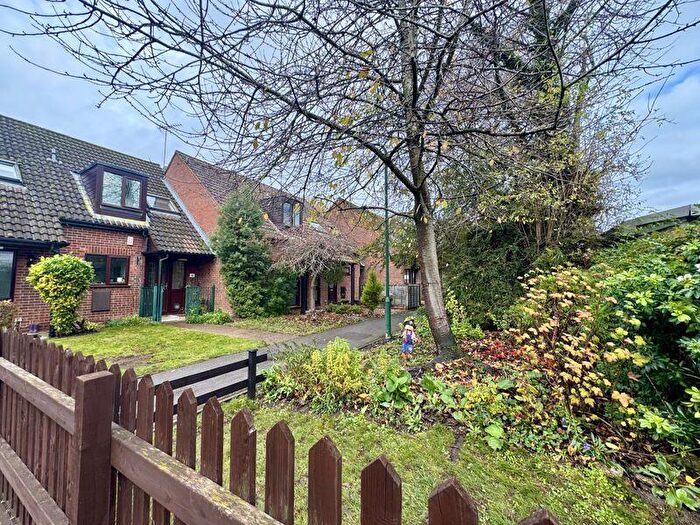 1 Bedroom Flat For Sale In Ground Floor - No Chain, HP10