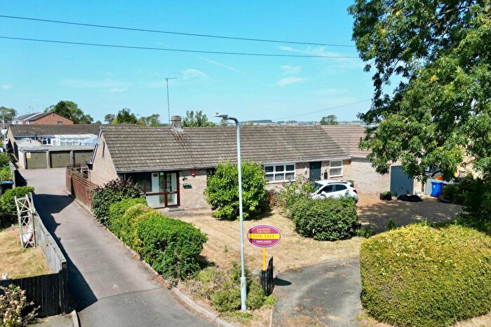 2 Bedroom Semi-Detached Bungalow For Sale In Banbury Lane, Rothersthorpe, NN7