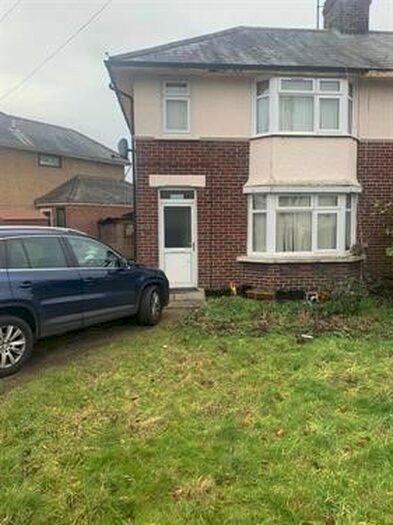 3 Bedroom Semi-Detached House To Rent In Outram Road, Oxford, OX4