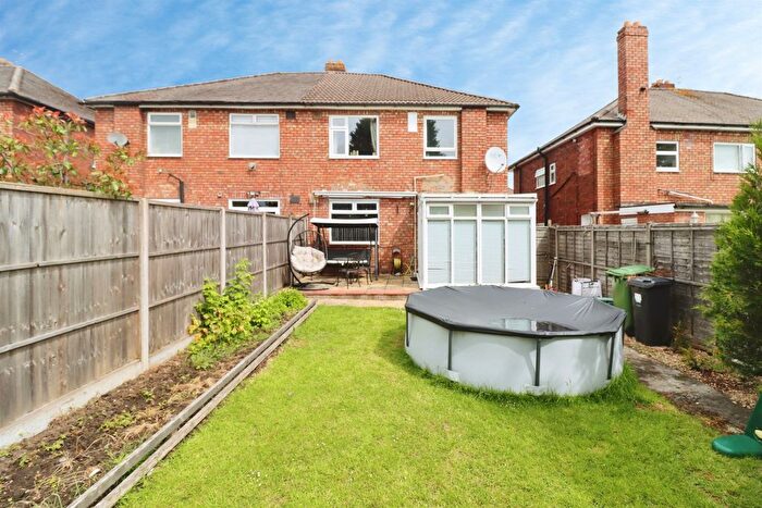 2 Bedroom Flat For Sale In Rodway Road, Patchway, Bristol, BS34