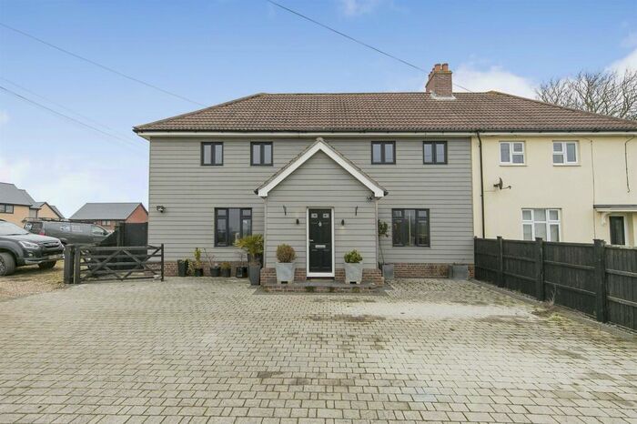 4 Bedroom Semi-Detached House For Sale In Mackenzie Place, Cockfield, Bury St. Edmunds IP30