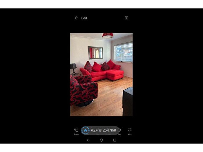 1 Bedroom Flat To Rent In Muscliffe, Bournemouth, BH9
