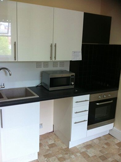 2 Bedroom Flat To Rent In Springfield Street, Wigan, WN1