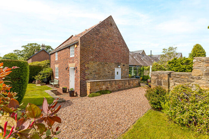 3 Bedroom Cottage For Sale In Ivy Cottage, Ponteland Road, Kenton Bank Foot, Newcastle Upon Tyne, NE13