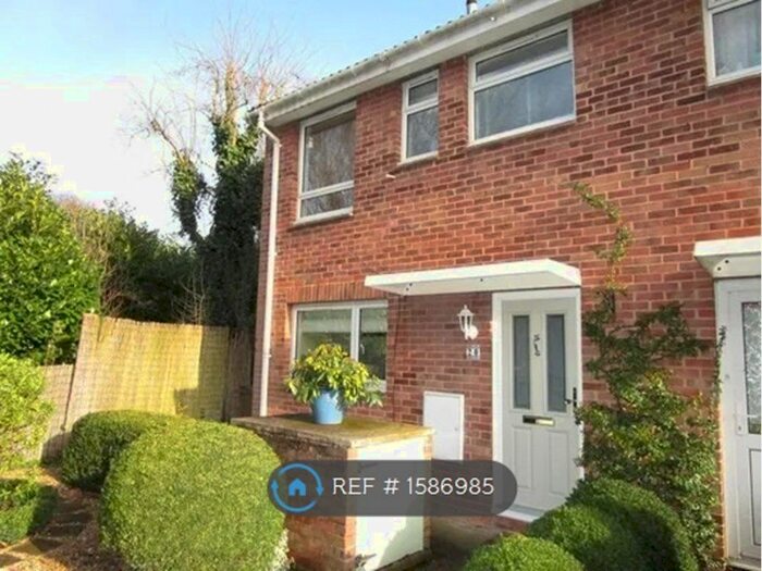 3 Bedroom End Of Terrace House To Rent In Widford Road, Welwyn Garden City, AL7