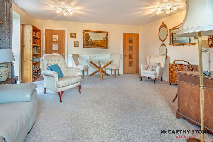 1 Bedroom Flat For Sale In Filey Road, Scarborough, YO11