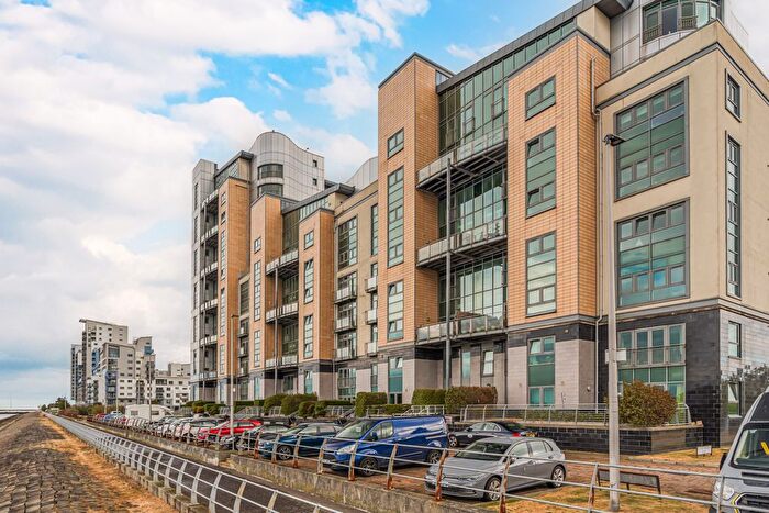 2 Bedroom Flat For Sale In / Western Harbour Breakwater, Edinburgh, EH6