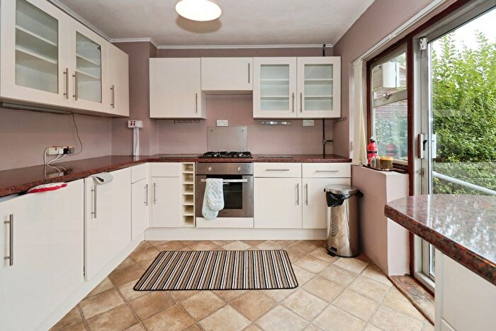 3 Bedroom End Terrace House For Sale In Bridge Walk, Bristol, BS7