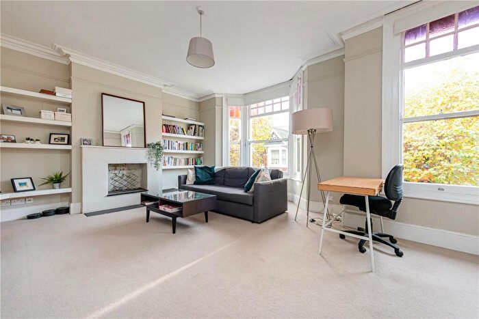 2 Bedroom End Of Terrace House To Rent In Harlesden Gardens, London, NW10