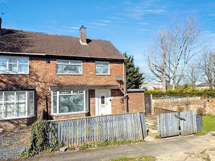 3 Bedroom Semi Detached House To Rent In Fairbairn Road, Peterlee, SR8