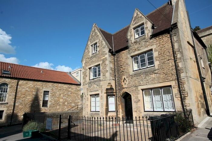 3 Bedroom Cottage To Rent In Christ Church Cottages, BA1