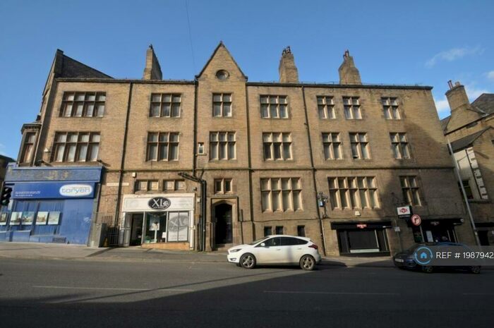 1 Bedroom Flat To Rent In Piccadilly Chambers, Bradford, BD1