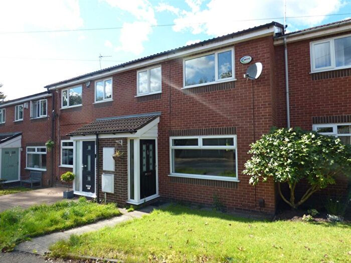 3 Bedroom House To Rent In Willaston Close, Manchester, M21