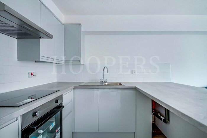 1 Bedroom Flat To Rent In Kingfisher Way, London, NW10