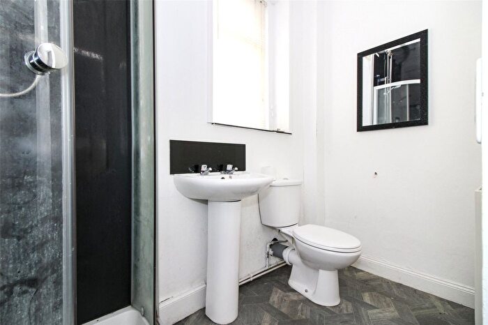 1 Bedroom Flat For Sale In Methil Brae, Methil, Leven, Fife, KY8