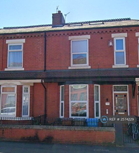 4 Bedroom Terraced House To Rent In Great Western Street, Rusholme, M14