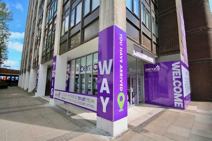 1 Bedroom Flat To Rent In Enterprise House, Isambard Brunel Road, Portsmouth, PO1