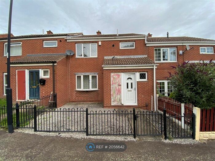 3 Bedroom Terraced House To Rent In Northumberland Lane, Doncaster, DN12