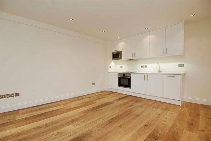 1 Bedroom Flat To Rent In Nell Gwynn House, London, SW3