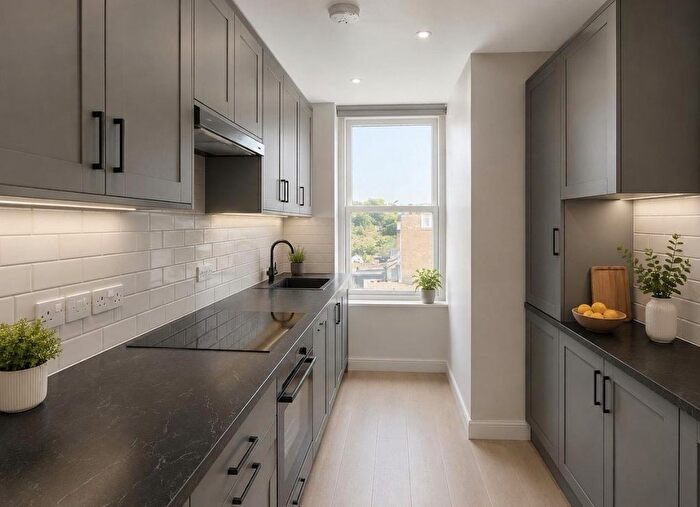 2 Bedroom Flat To Rent In Chatsworth Road, Hackney, London, E5