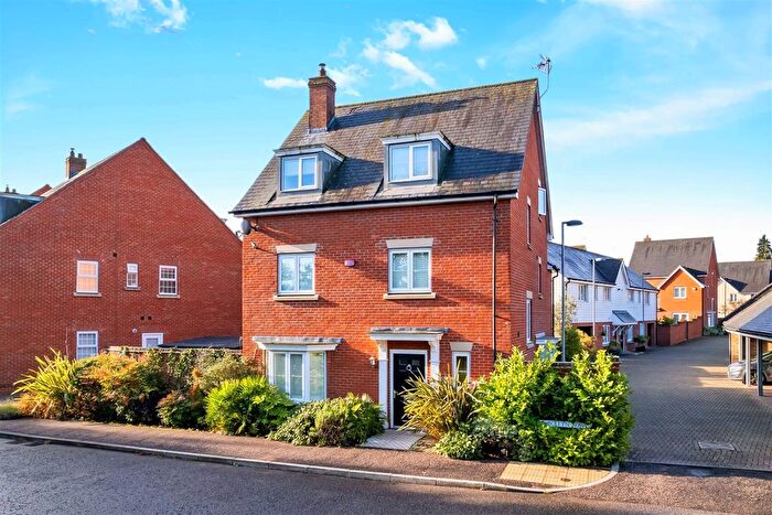 5 Bedroom Detached House For Sale In Boleyn Row, Epping, CM16