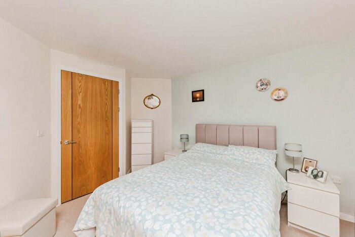 1 Bedroom Flat For Sale In Middlewich Road, Sandbach, Cheshire, CW11