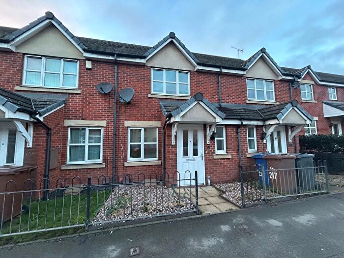 2 Bedroom Town House To Rent In Shobnall Street, Staffordshire, Burton Upon Trent, DE14