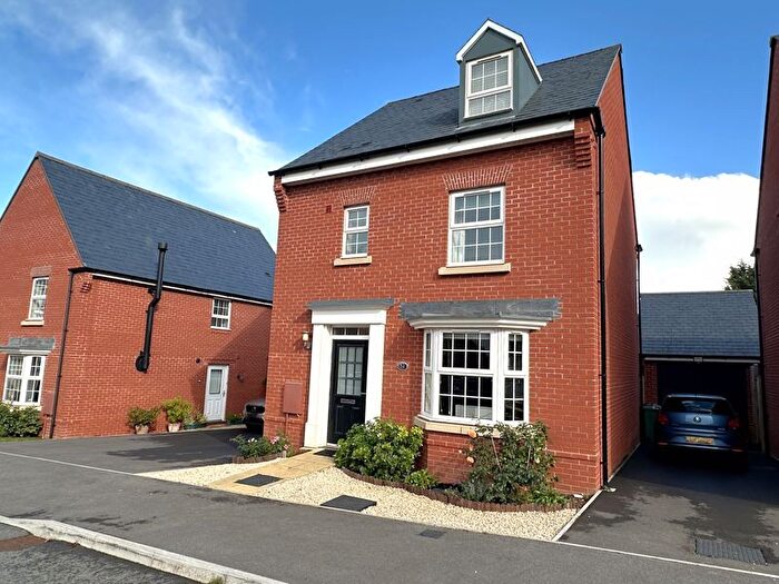 4 Bedroom Detached House For Sale In Stawell Road, Bishops Lydeard, Taunton, TA4