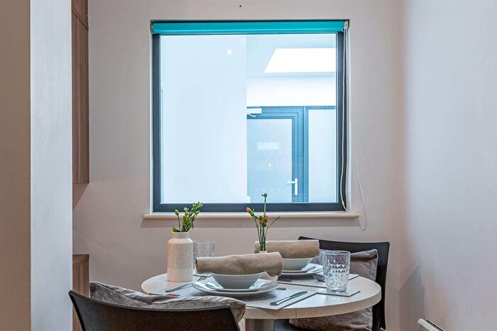 Studio To Rent In King Square, Kingsdown, Bristol, BS2