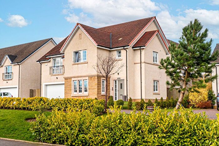 5 Bedroom Detached House For Sale In White Yetts Brae, Balfron, G63