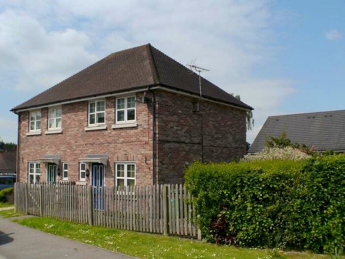 2 Bedroom Semi-Detached House To Rent In The Glade, Storrington, RH20