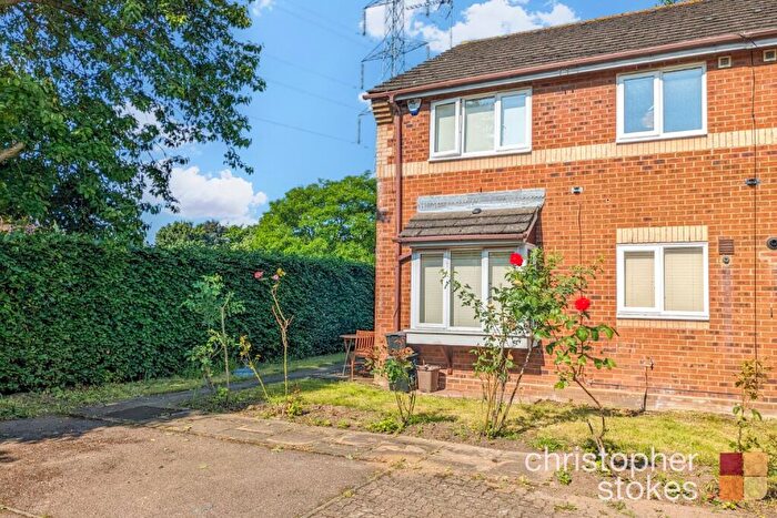 1 Bedroom Semi Detached House For Sale In Denny Gate, Cheshunt, Hertfordshire, EN8