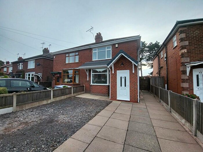 3 Bedroom Semi-Detached House To Rent In Second Avenue, Stafford, ST16